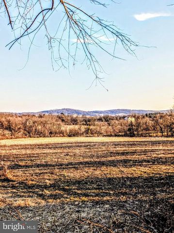 40455 QUARTER BRANCH RD, Lovettsville, VA 20180