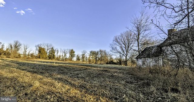 40455 QUARTER BRANCH RD, Lovettsville, VA 20180