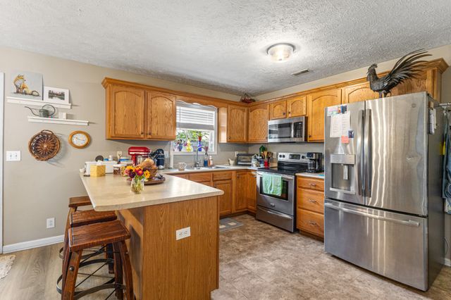 1461 Cedar Springs Cir, Clarksville, TN 37042