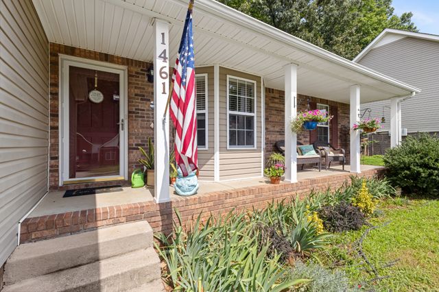 1461 Cedar Springs Cir, Clarksville, TN 37042