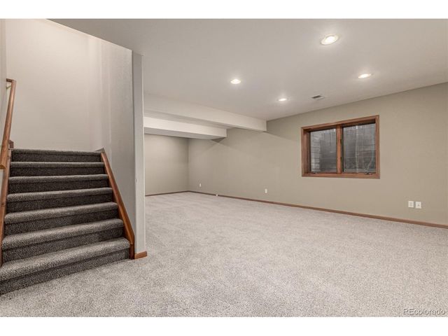 3761 Ashmount Dr, Fort Collins, CO 80525