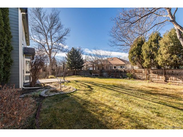 3761 Ashmount Dr, Fort Collins, CO 80525