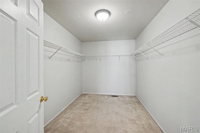 6915 Fieldstone Farms Drive, O'fallon, MO 63368