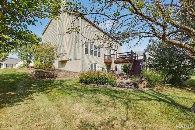 6915 Fieldstone Farms Drive, O'fallon, MO 63368
