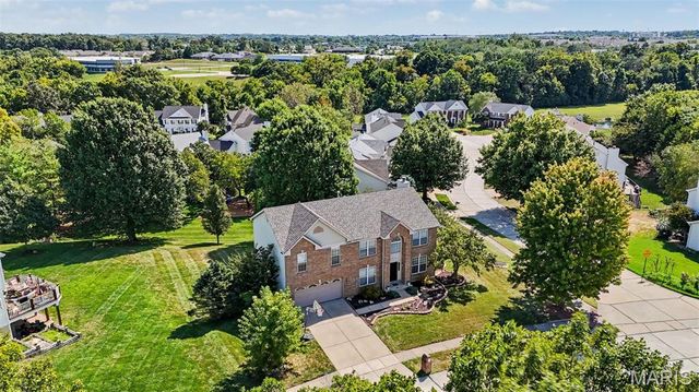 6915 Fieldstone Farms Drive, O'fallon, MO 63368