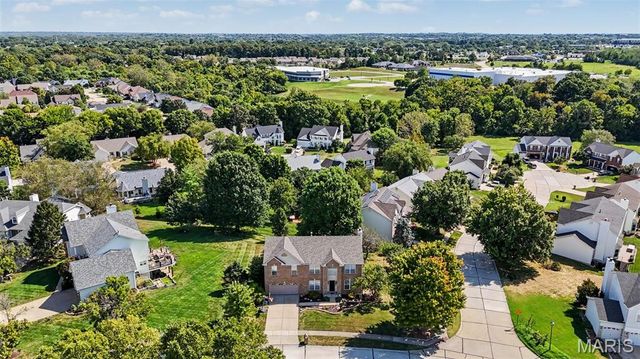 6915 Fieldstone Farms Drive, O'fallon, MO 63368