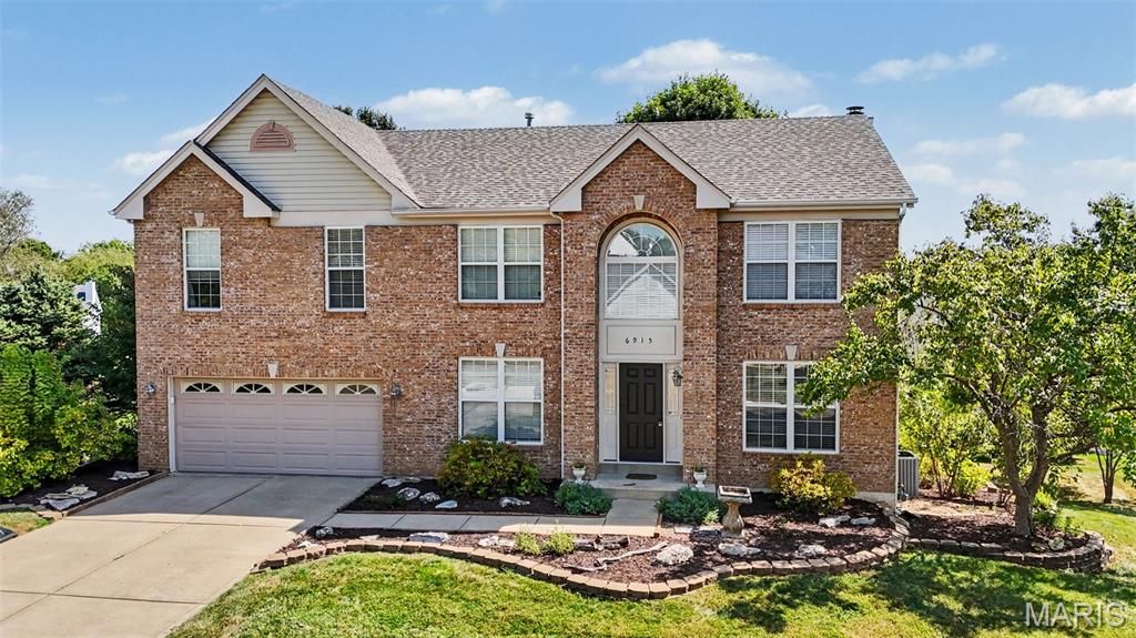 6915 Fieldstone Farms Drive, O'fallon, MO 63368