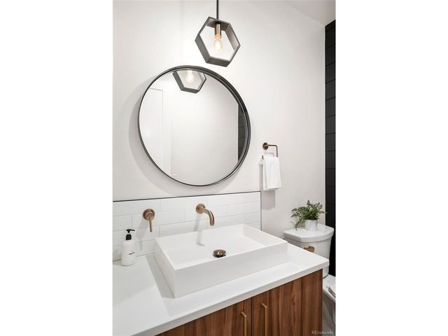 1639 Osceola St, Denver, CO 80204