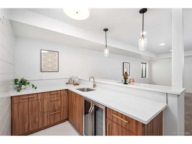 1639 Osceola St, Denver, CO 80204