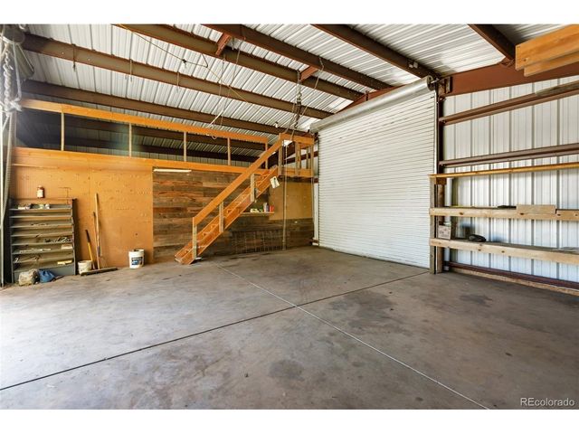 2401 Lakemoor Dr, Florissant, CO 80816