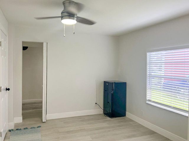 10318 Showboat Lane 10318, Royal Palm Beach, FL 33411