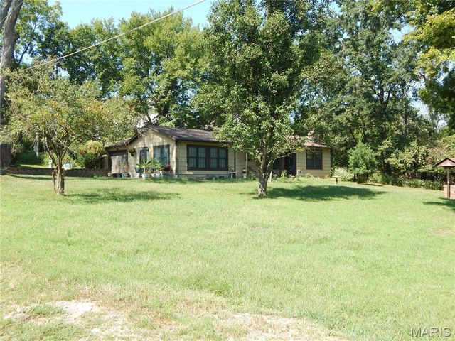 1475 Uthoff Drive, Fenton, MO 63026