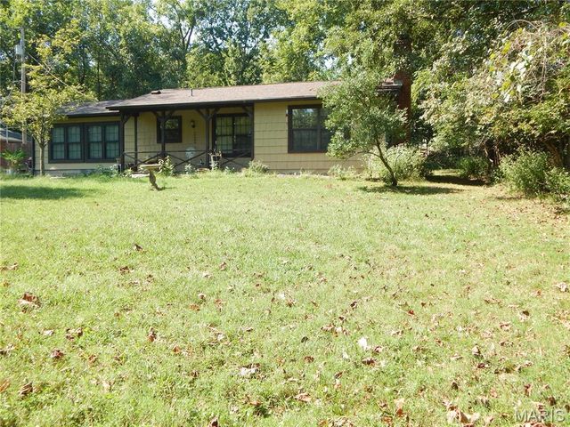 1475 Uthoff Drive, Fenton, MO 63026