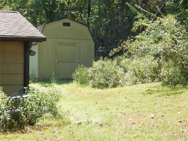 1475 Uthoff Drive, Fenton, MO 63026
