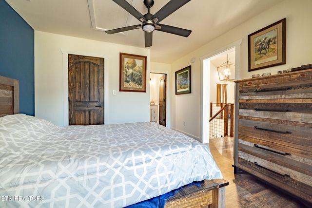 1010 Keener Rd, Cosby, TN 37722