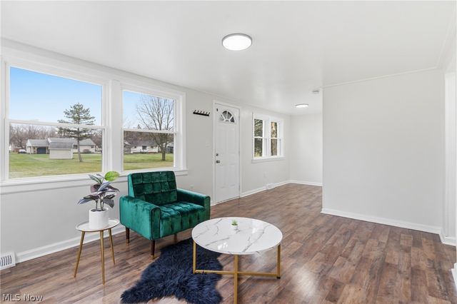 5285 Mardale Avenue, Bedford Heights, OH 44146