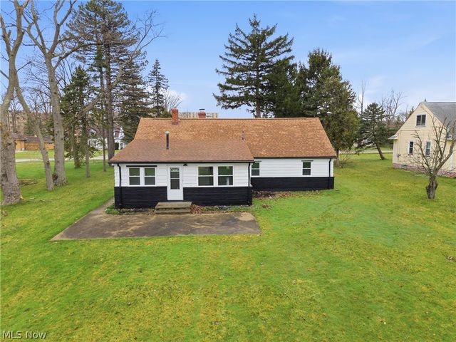 5285 Mardale Avenue, Bedford Heights, OH 44146