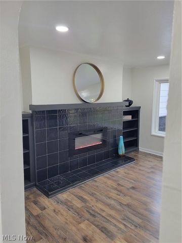 5285 Mardale Avenue, Bedford Heights, OH 44146