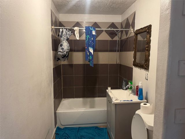 8002 Crestview Drive, Houston, TX 77028