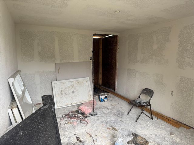 8002 Crestview Drive, Houston, TX 77028