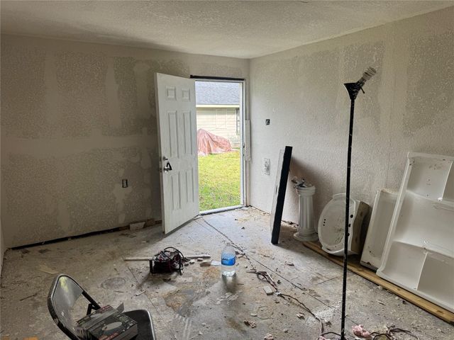 8002 Crestview Drive, Houston, TX 77028