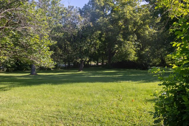 10520 CEMETERY Road, Pecatonica, IL 61063