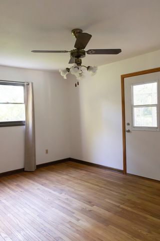 10520 CEMETERY Road, Pecatonica, IL 61063