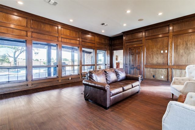 105 Sammi's Way, Whitesboro, TX 76273