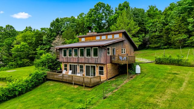 427 Adams Rd, Watertown, TN 37184