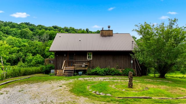 427 Adams Rd, Watertown, TN 37184