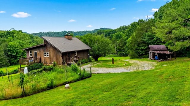 427 Adams Rd, Watertown, TN 37184