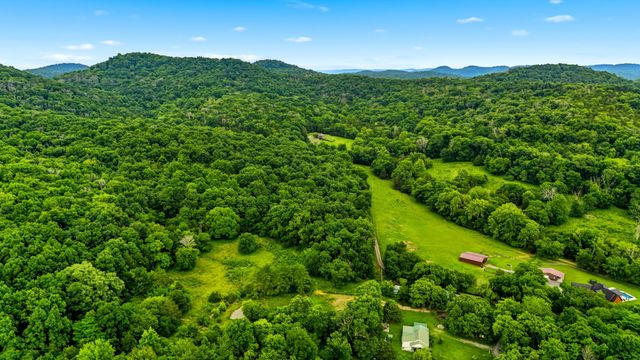 427 Adams Rd, Watertown, TN 37184