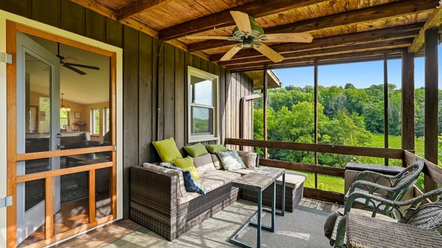 427 Adams Rd, Watertown, TN 37184
