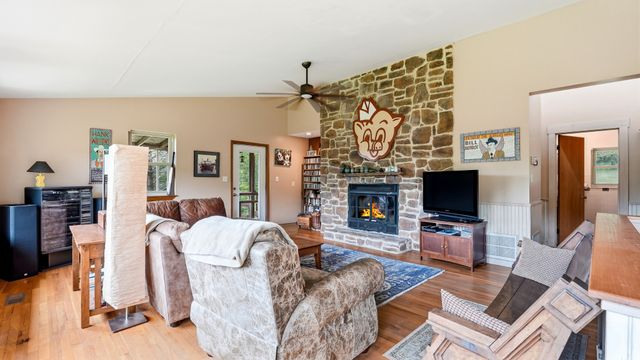 427 Adams Rd, Watertown, TN 37184