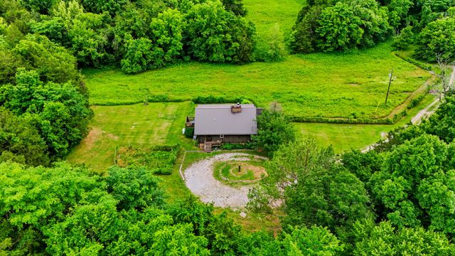 427 Adams Rd, Watertown, TN 37184