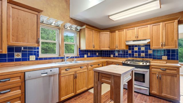 427 Adams Rd, Watertown, TN 37184