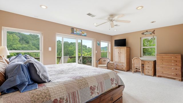 427 Adams Rd, Watertown, TN 37184