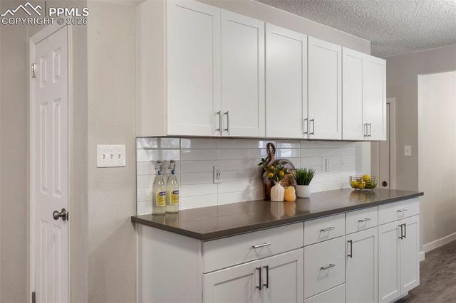 2522 Ivanhoe Drive, Colorado Springs, CO 80911