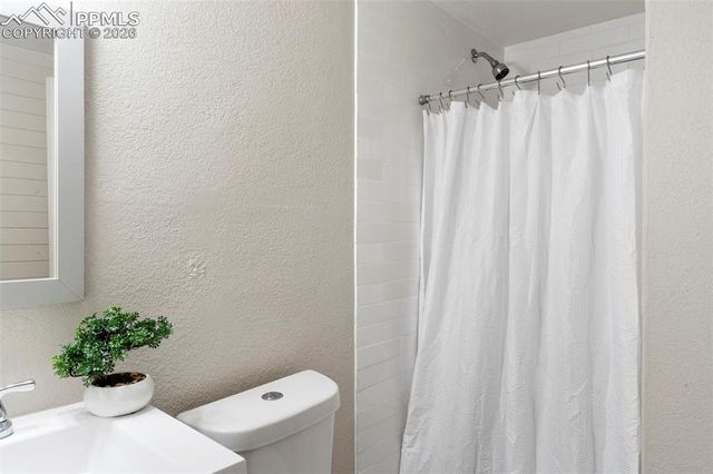 2522 Ivanhoe Drive, Colorado Springs, CO 80911