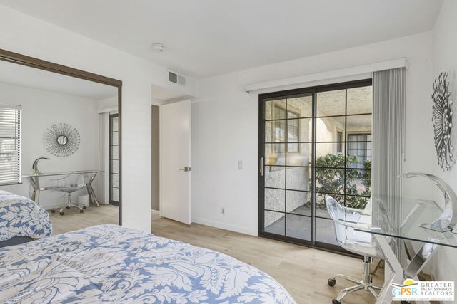 500 S Farrell Drive M79, Palm Springs, CA 92264