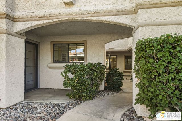 500 S Farrell Drive M79, Palm Springs, CA 92264