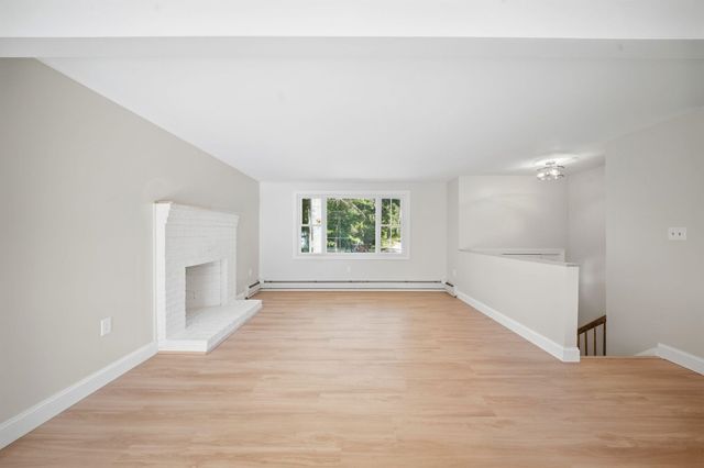 129 Hobbs Road, Pelham, NH 03076