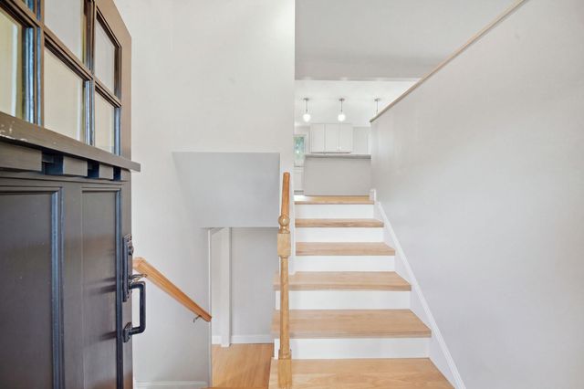 129 Hobbs Road, Pelham, NH 03076