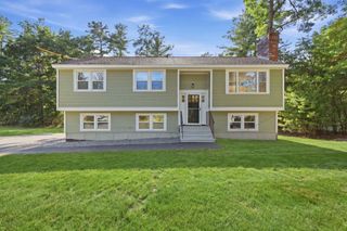129 Hobbs Road, Pelham, NH 03076