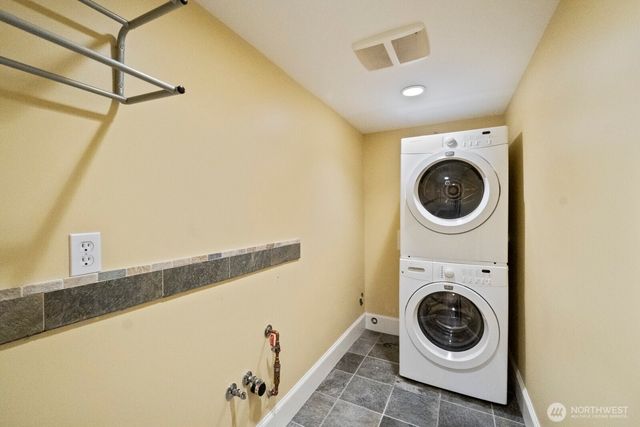 3416 38th Avenue W, Seattle, WA 98199