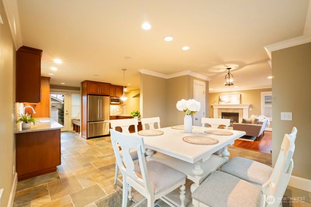 3416 38th Avenue W, Seattle, WA 98199