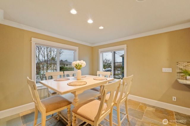 3416 38th Avenue W, Seattle, WA 98199