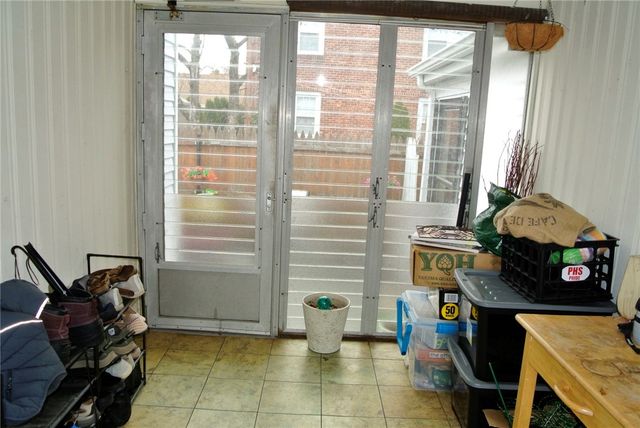 186 Fiat Avenue, Cranston, RI 02910