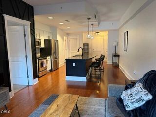 222 Glenwood Avenue 412, Raleigh, NC 27603
