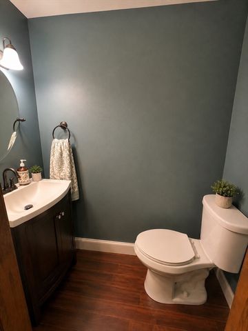 10 Garrison Heights Drive, Oxford, MA 01540
